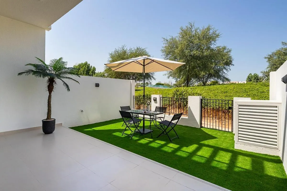 Frank Porter - Damac Hills Richmond Dubaj